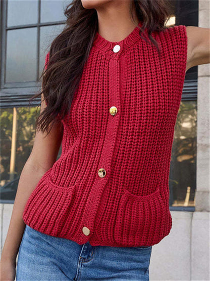 Classic Vintage Sweater with a Flattering Fit