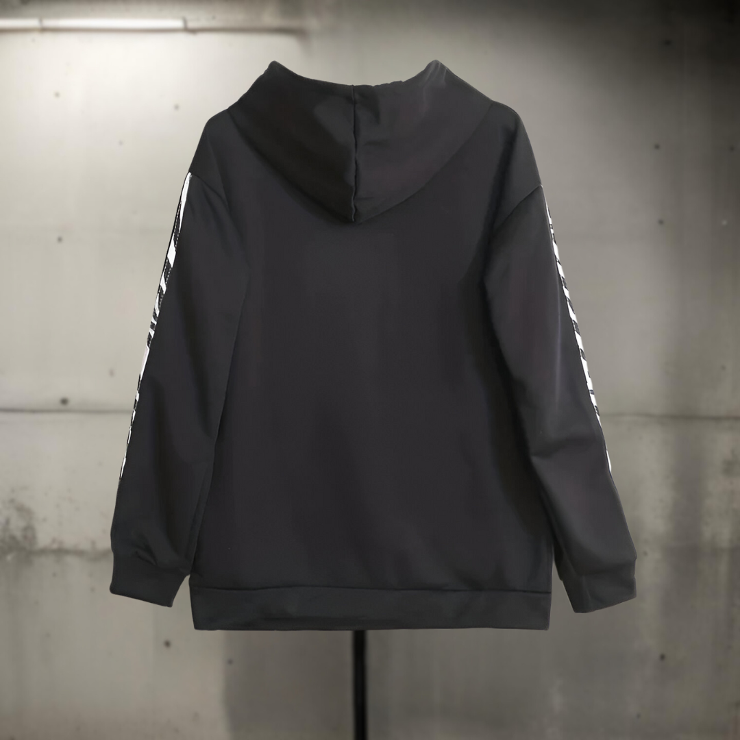 Well Tailored Garment with a Graceful Silhouette