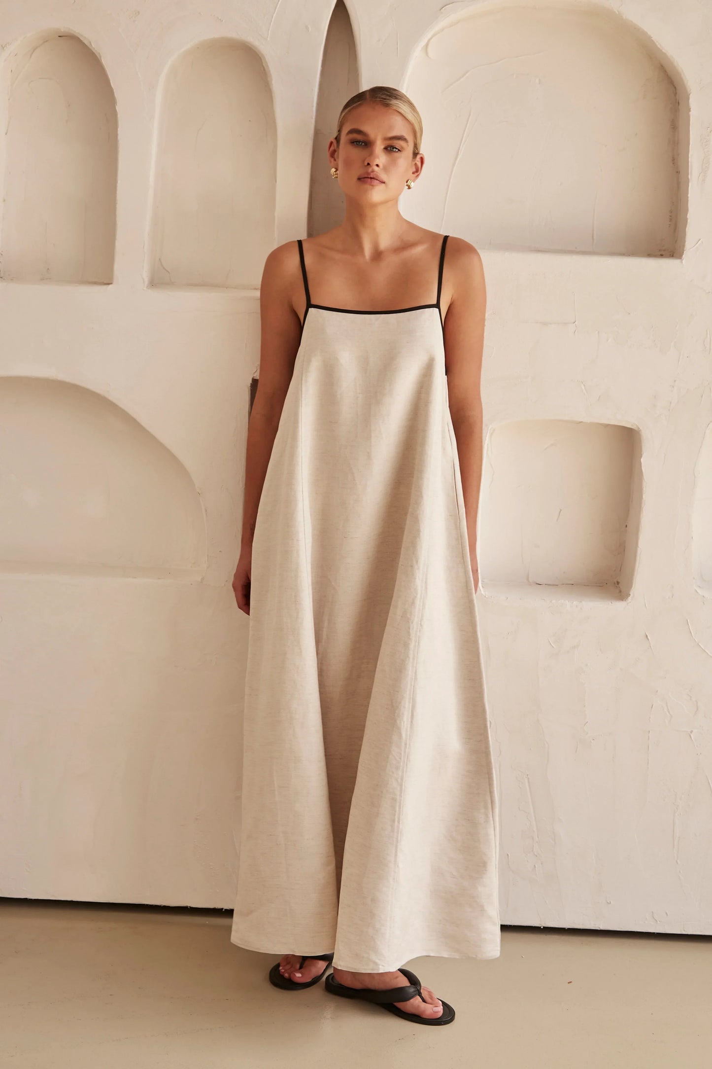 Gracefully Styled Garment for Any Occasion