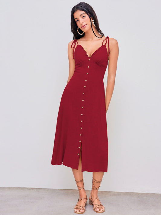 Beautifully Finished Dress in a Timeless Design
