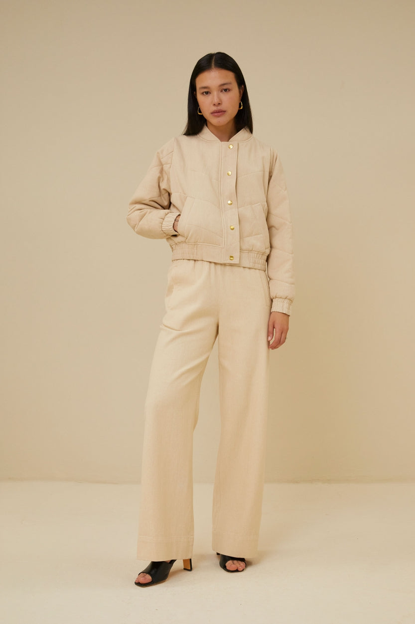 Sophisticated Jacket with a Clean Classic Look
