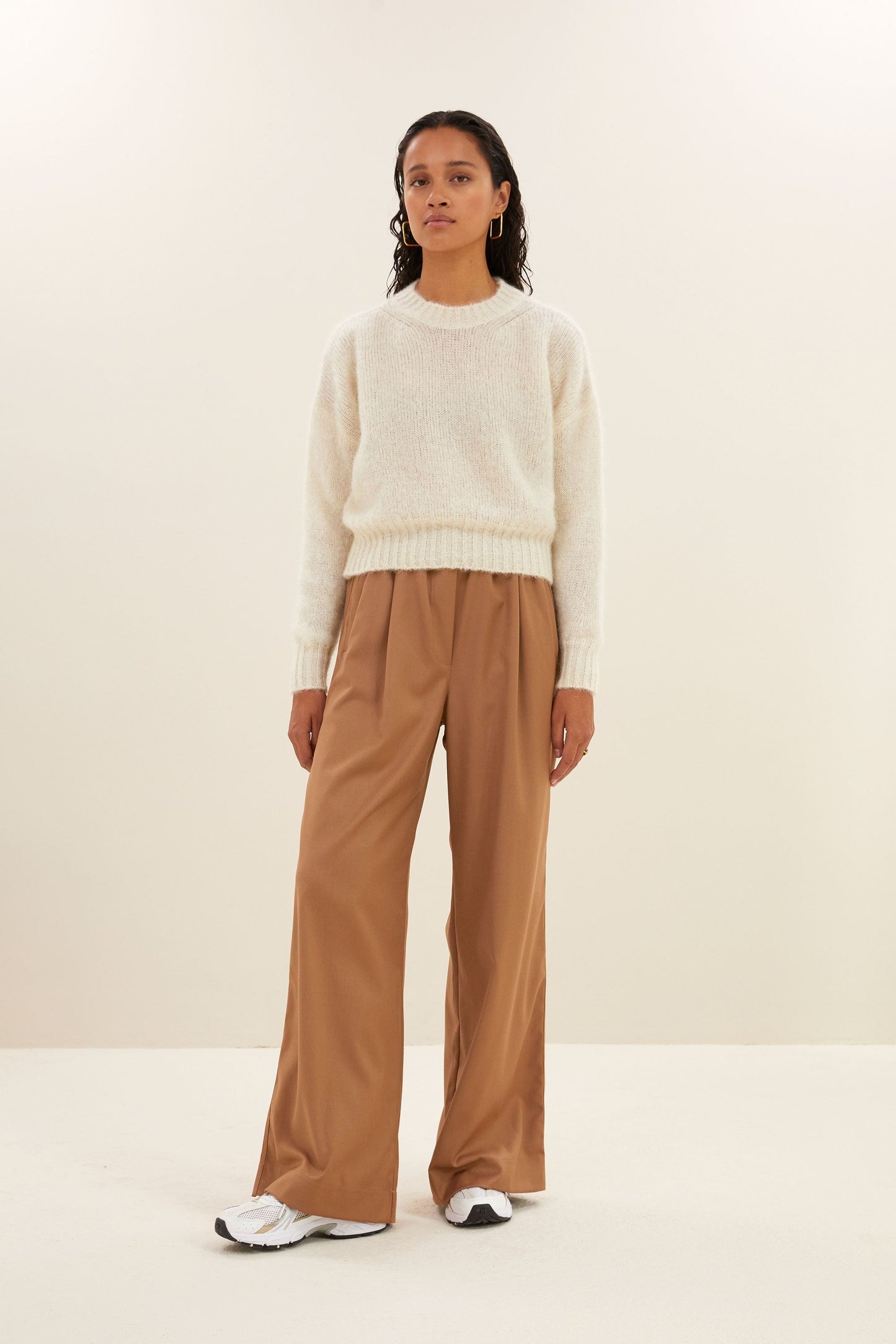 Effortlessly Elegant Garment with a Timeless Design