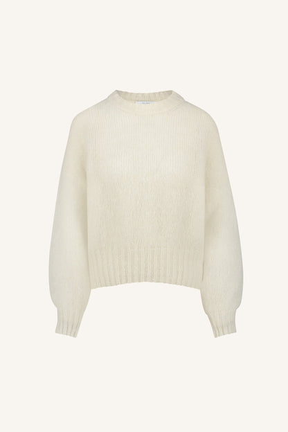 Effortlessly Elegant Garment with a Timeless Design