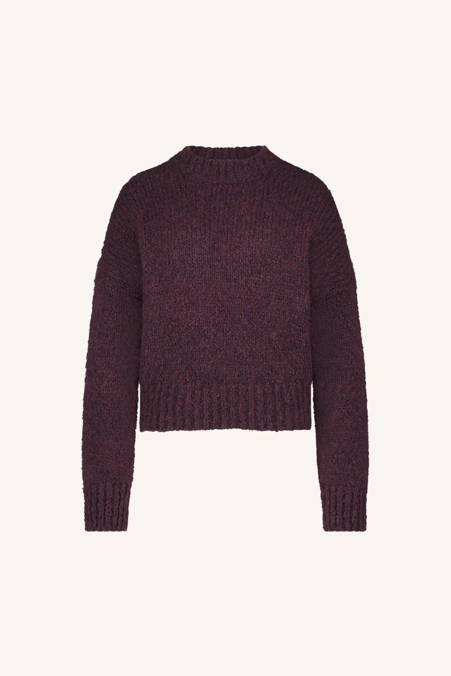 Well Tailored Sweater with a Graceful Silhouette