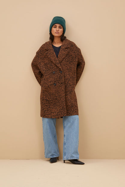 Polished Garment with an Effortless Classic Look