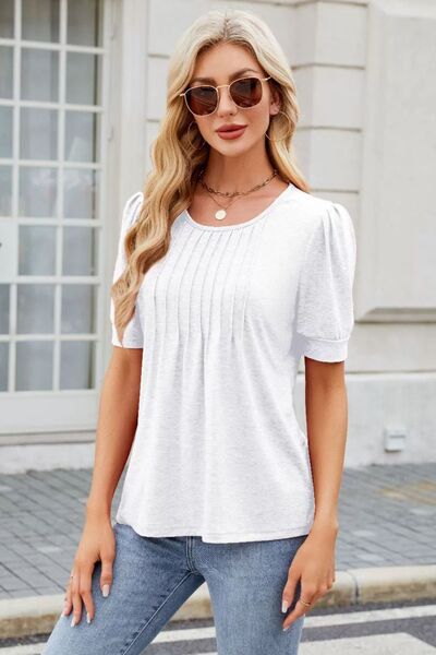 Beautifully Crafted T-Shirt in a Classic Style