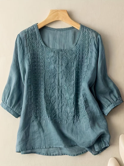 Beautifully Crafted Blouse in a Classic Style