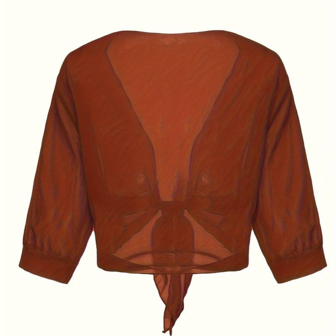 Effortlessly Elegant Blouse with a Timeless Design