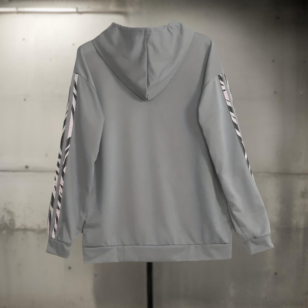 Well Tailored Garment with a Graceful Silhouette