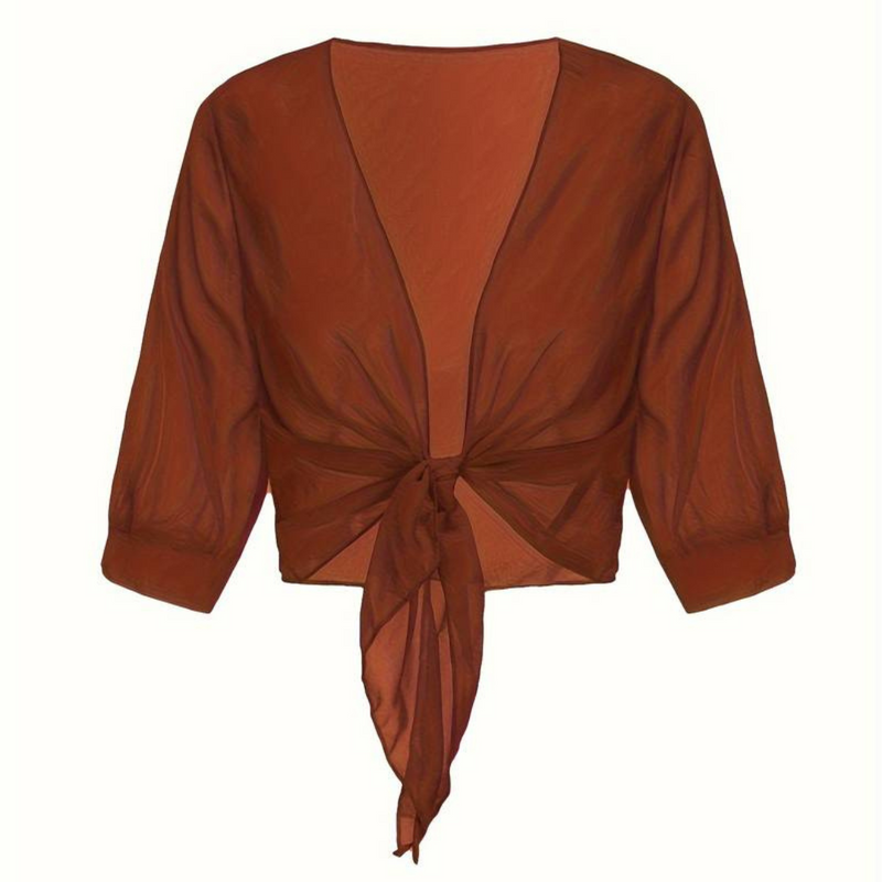 Effortlessly Elegant Blouse with a Timeless Design
