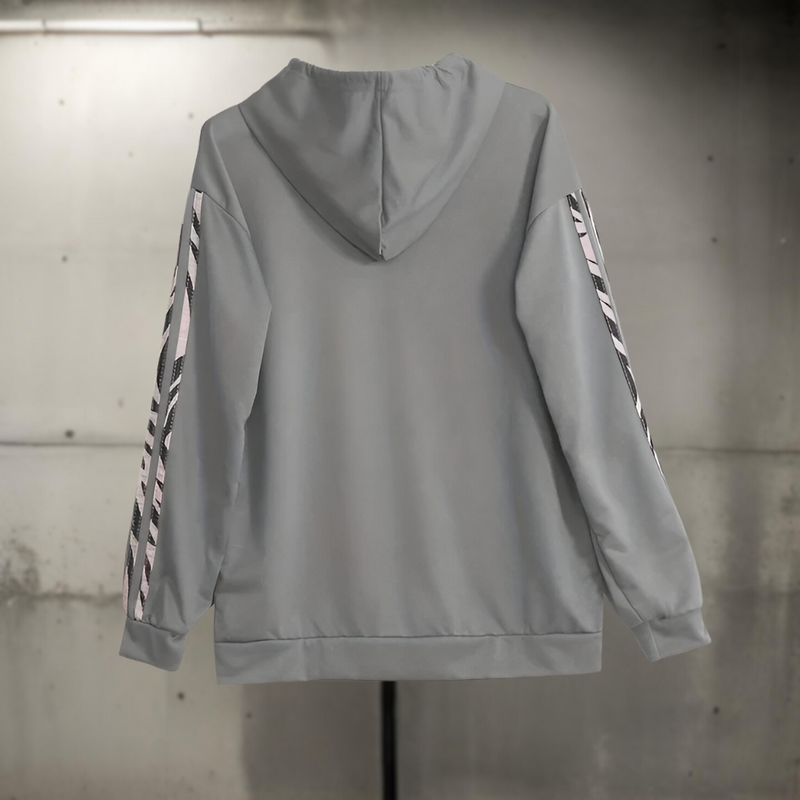 Well Tailored Garment with a Graceful Silhouette