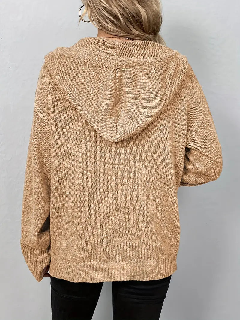 Effortlessly Elegant Cardigan with a Timeless Design