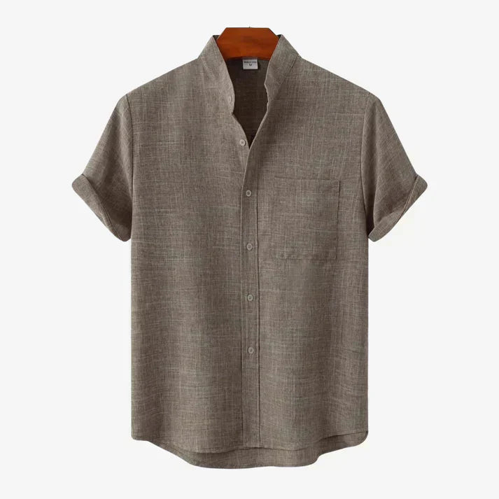 Effortlessly Elegant Shirt with a Timeless Design