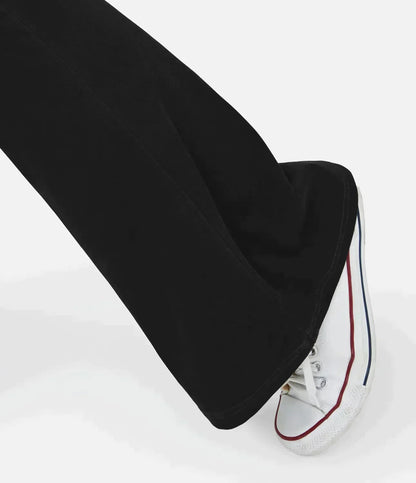 Polished Pants with an Effortless Classic Look