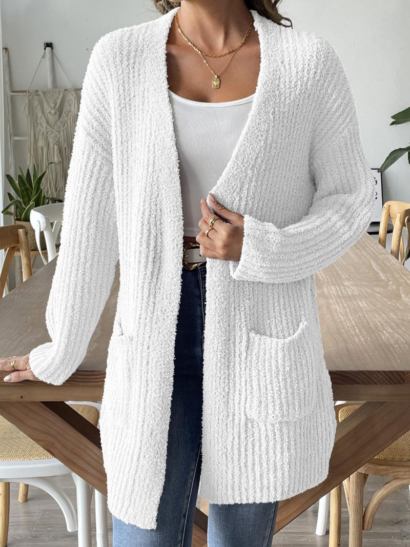 Effortlessly Elegant Cardigan with a Timeless Design