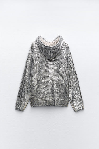 Well Tailored Garment with a Graceful Silhouette