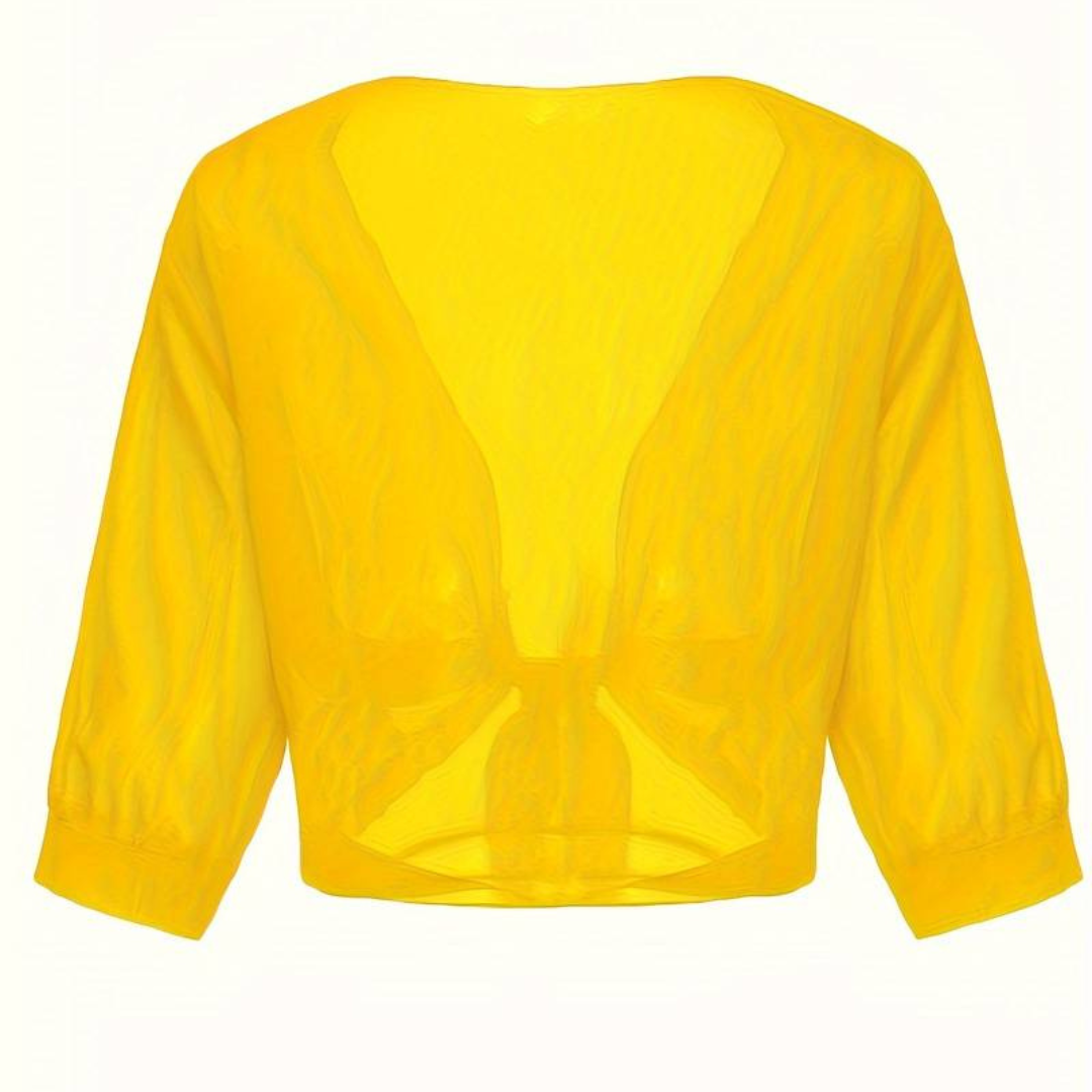 Effortlessly Elegant Blouse with a Timeless Design