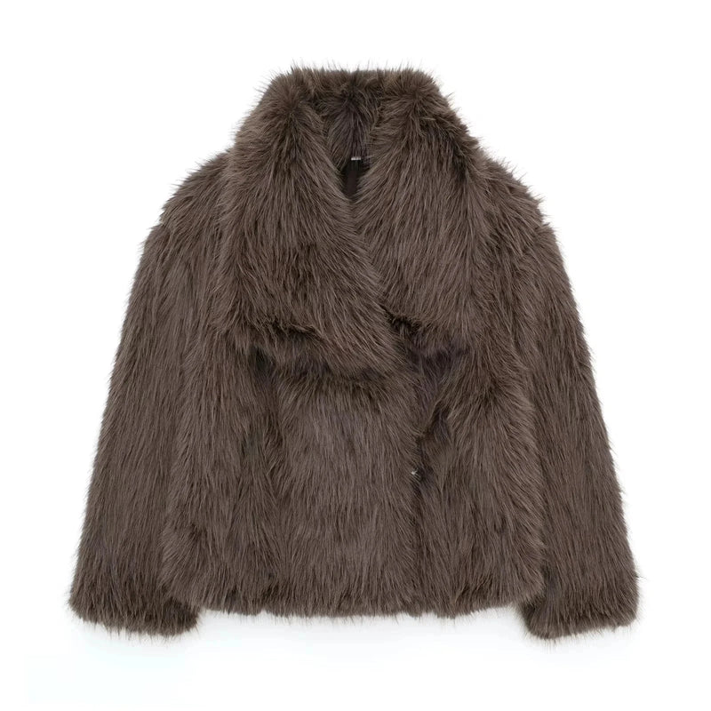 Polished Coat with an Effortless Classic Look