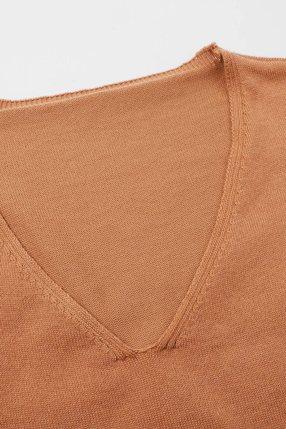 Effortlessly Elegant Top with a Timeless Design
