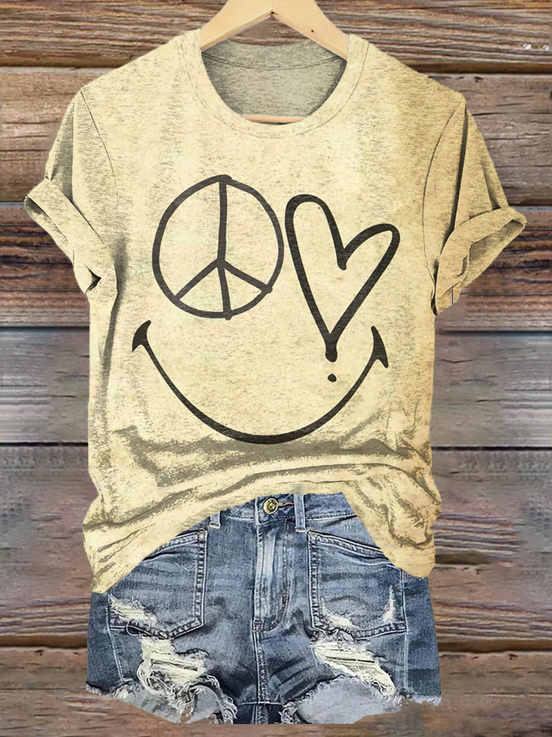 Kauniisti valmistettu T-Paita