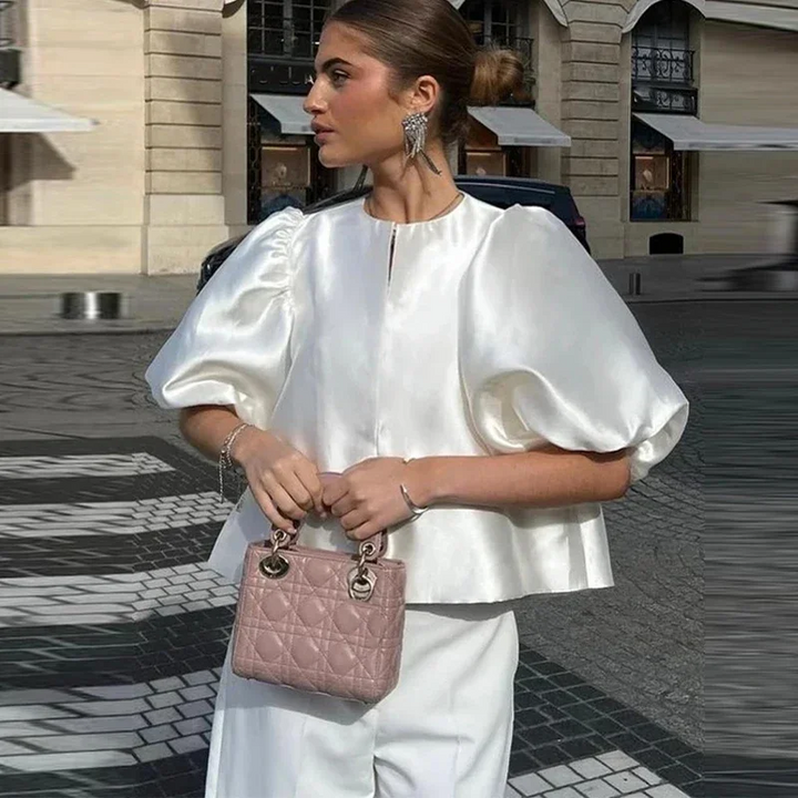 Polished Blouse with an Effortless Classic Look