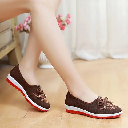 Graceful Orthopedic Shoes for Modern Look