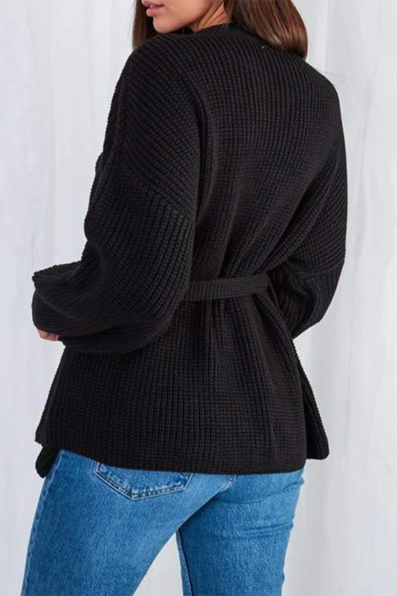 Beautifully Crafted Cardigan in a Classic Style
