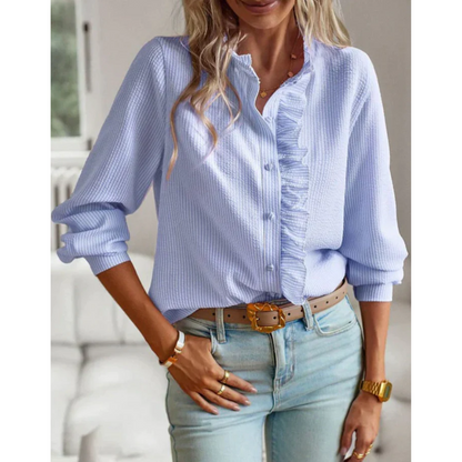 Well Tailored Shirt with a Graceful Silhouette