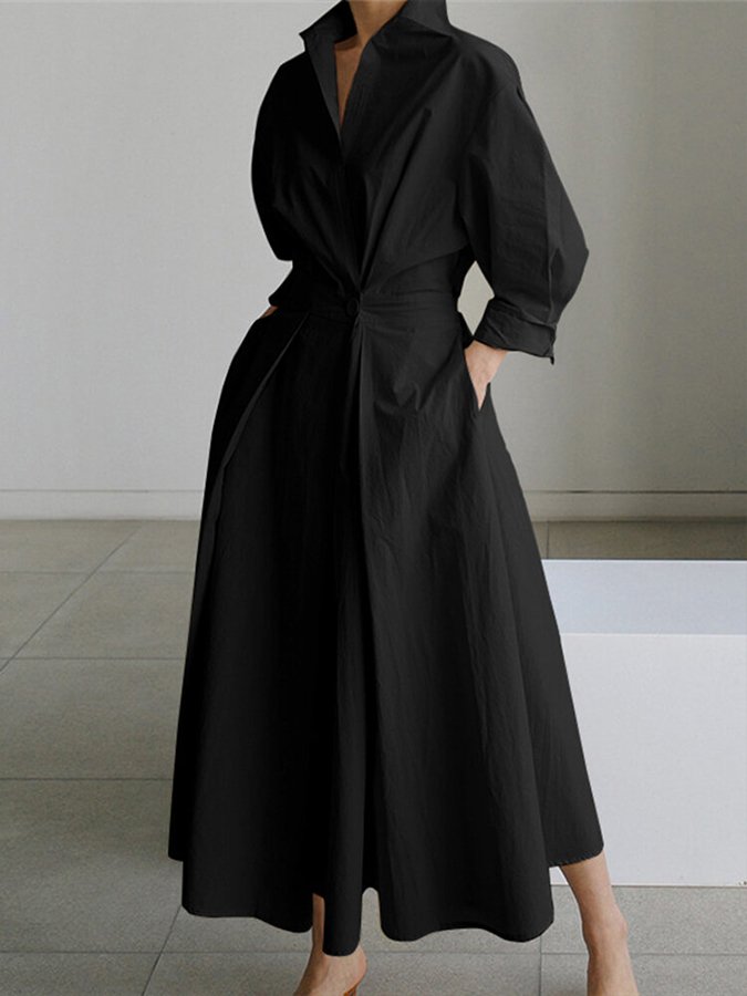 Beautifully Finished Dress in a Timeless Design