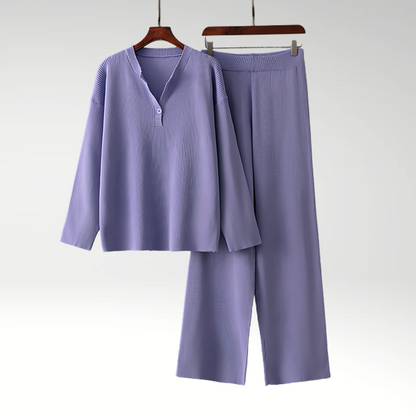 Well Tailored Garment with a Graceful Silhouette