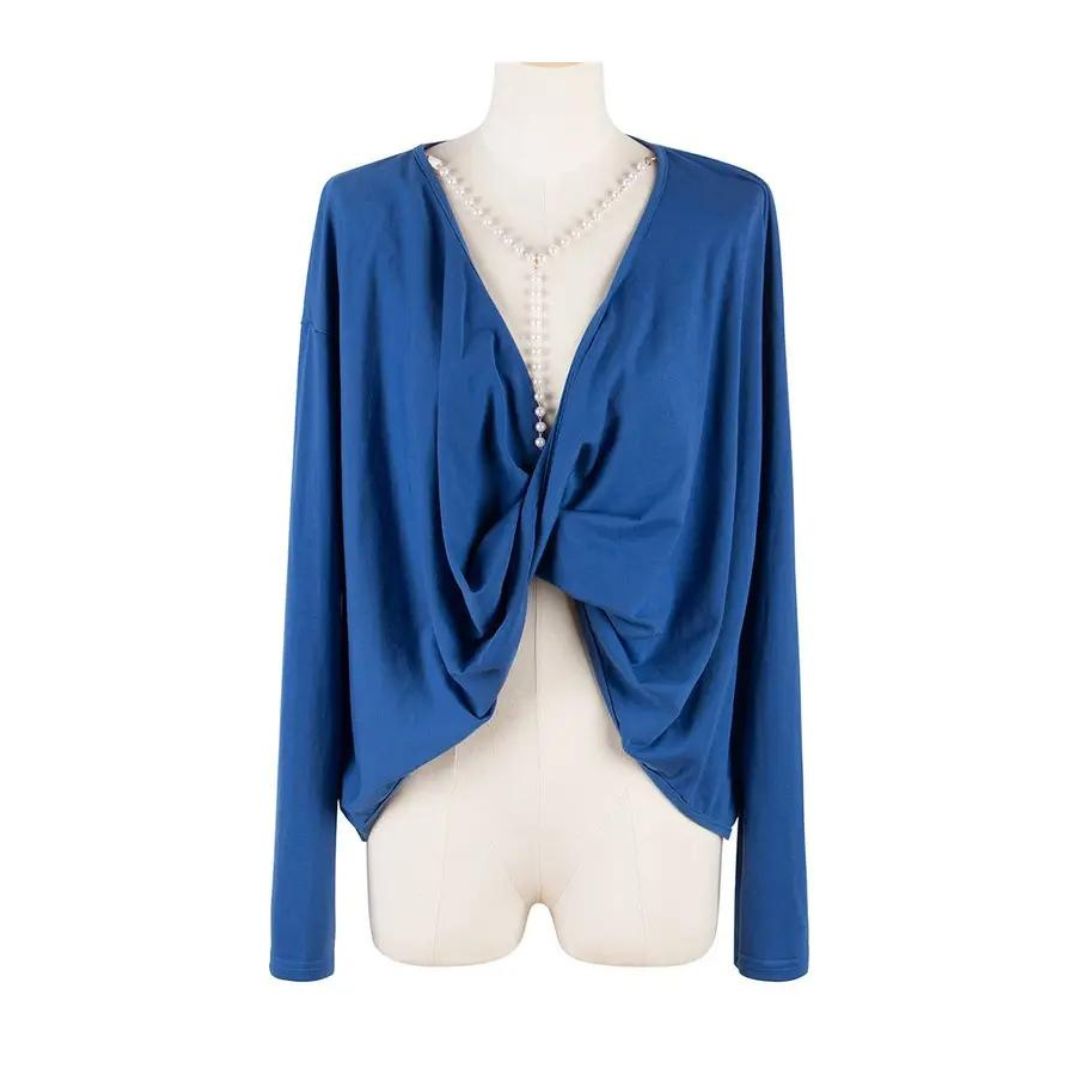 Gracefully Styled Blouse for Any Occasion