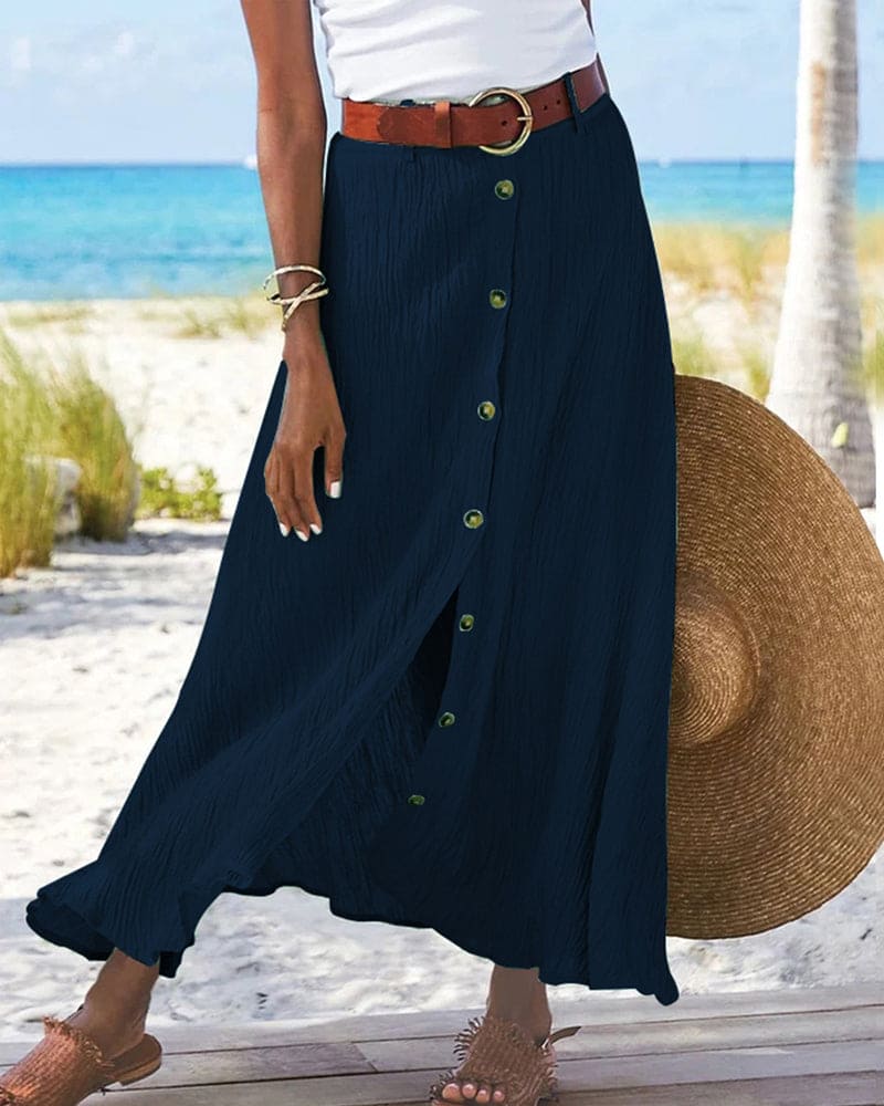 Effortlessly Elegant Garment with a Timeless Design