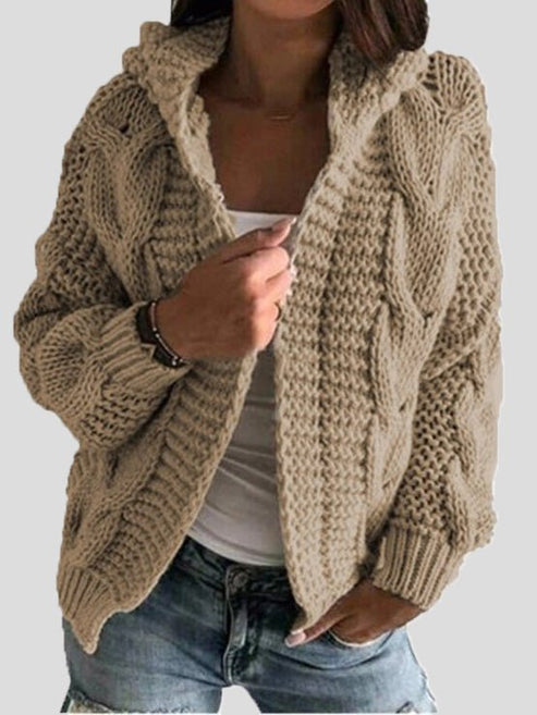 Well Tailored Sweater with a Graceful Silhouette
