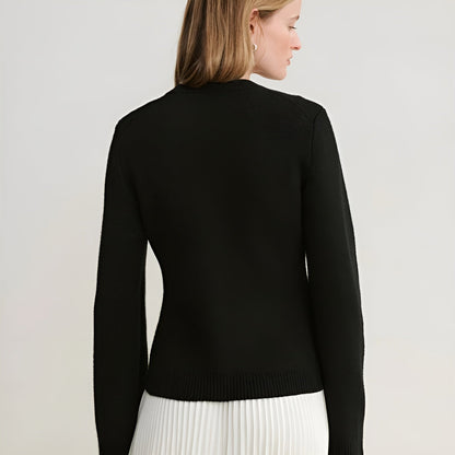 Beautifully Crafted Cardigan in a Classic Style