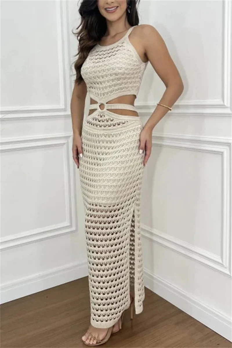 Effortlessly Elegant Dress with a Timeless Design