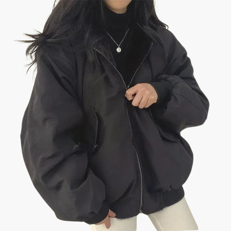 Well Tailored Jacket with a Graceful Silhouette