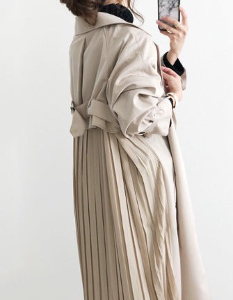 Beautifully Finished Coat in a Timeless Design