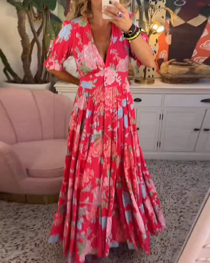 Classic Vintage & Enduringly Stylish Dress