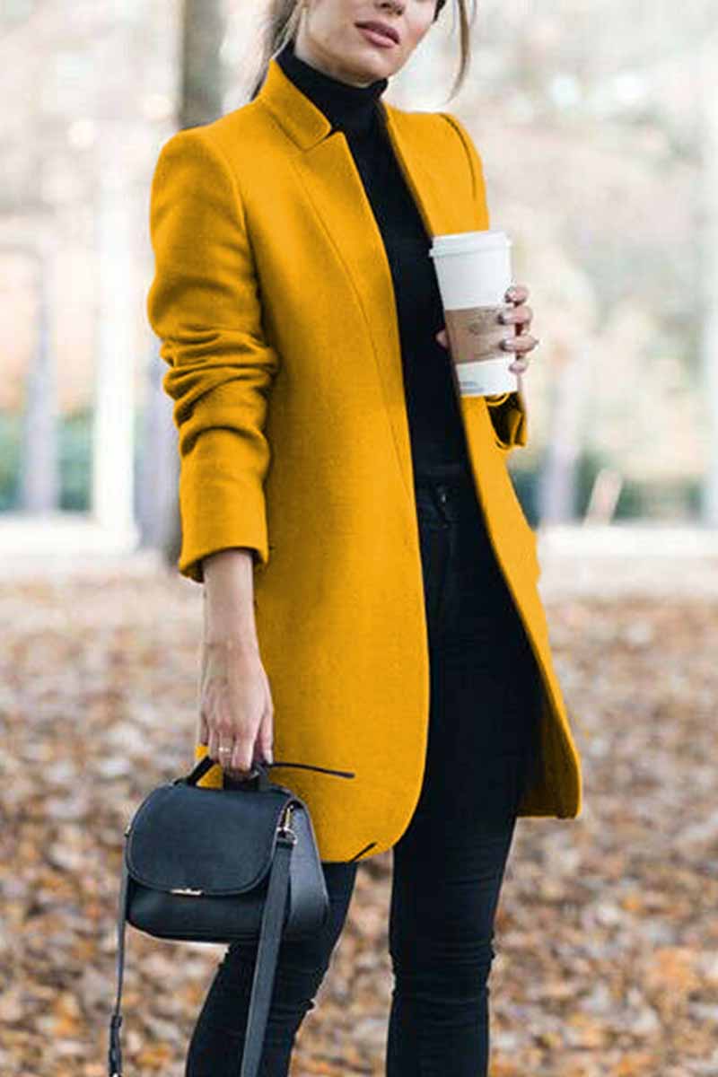 Sophisticated Coat with a Clean Classic Look