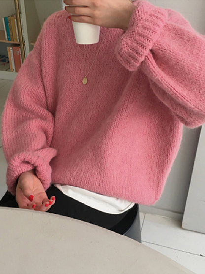 Effortlessly Elegant Sweater with a Timeless Design