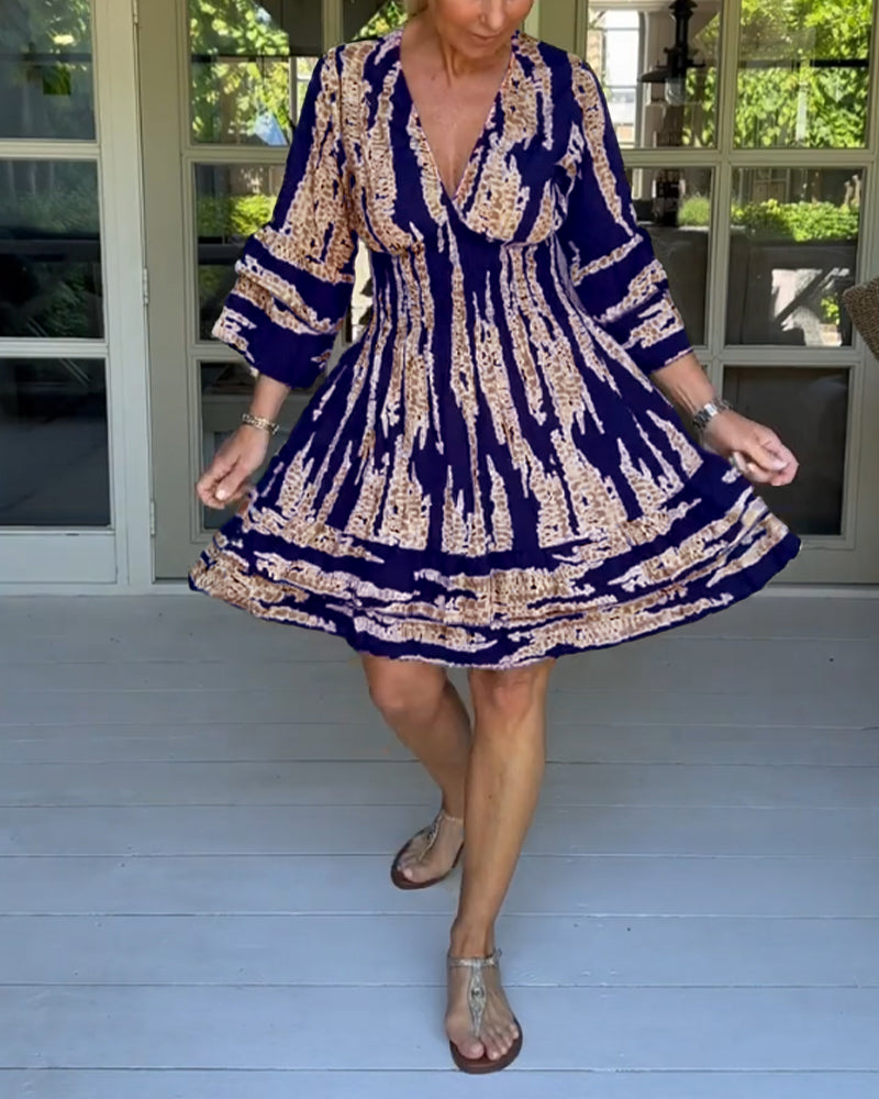 Effortlessly Elegant Dress with a Timeless Design