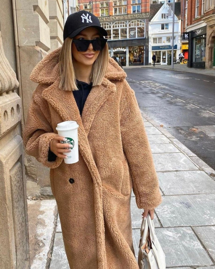 Classic Vintage Coat with a Flattering Fit