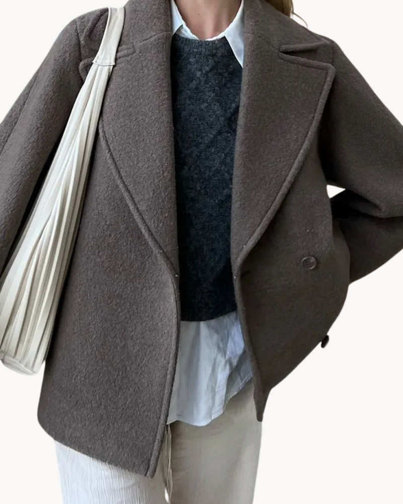 Beautifully Finished Coat in a Timeless Design