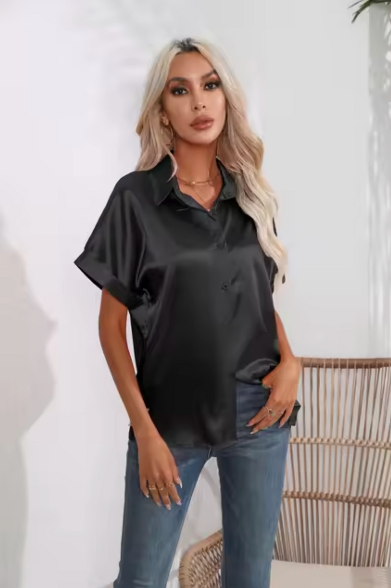 Classic Vintage & Enduringly Stylish Blouse