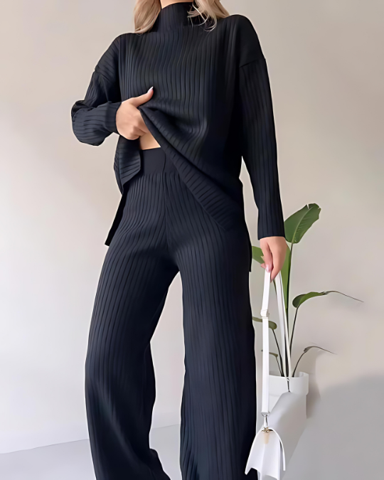 Sophisticated Garment with a Clean Classic Look