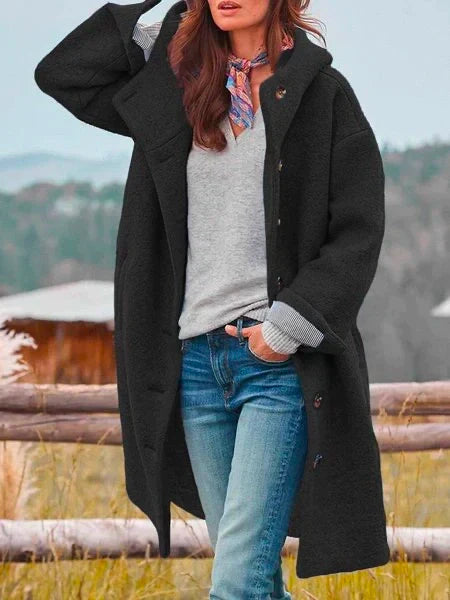 Well Tailored Coat with a Graceful Silhouette