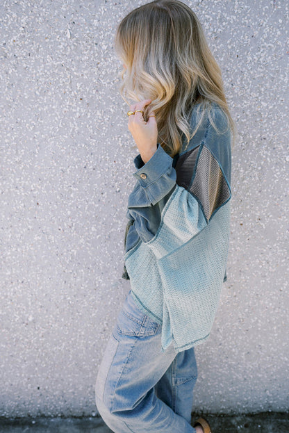 Well Tailored Top with a Graceful Silhouette