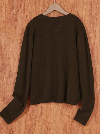 Effortlessly Elegant Cardigan with a Timeless Design