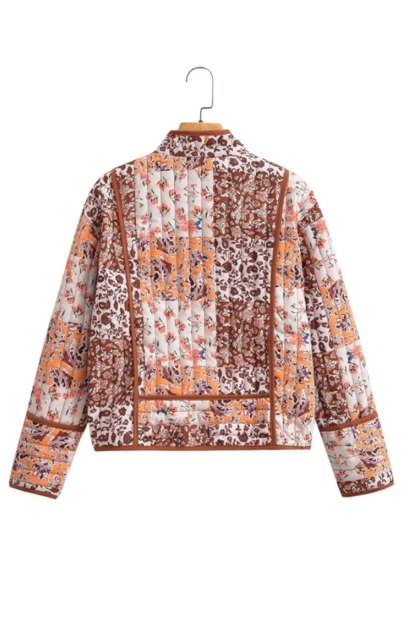 Well Tailored Cardigan with a Graceful Silhouette