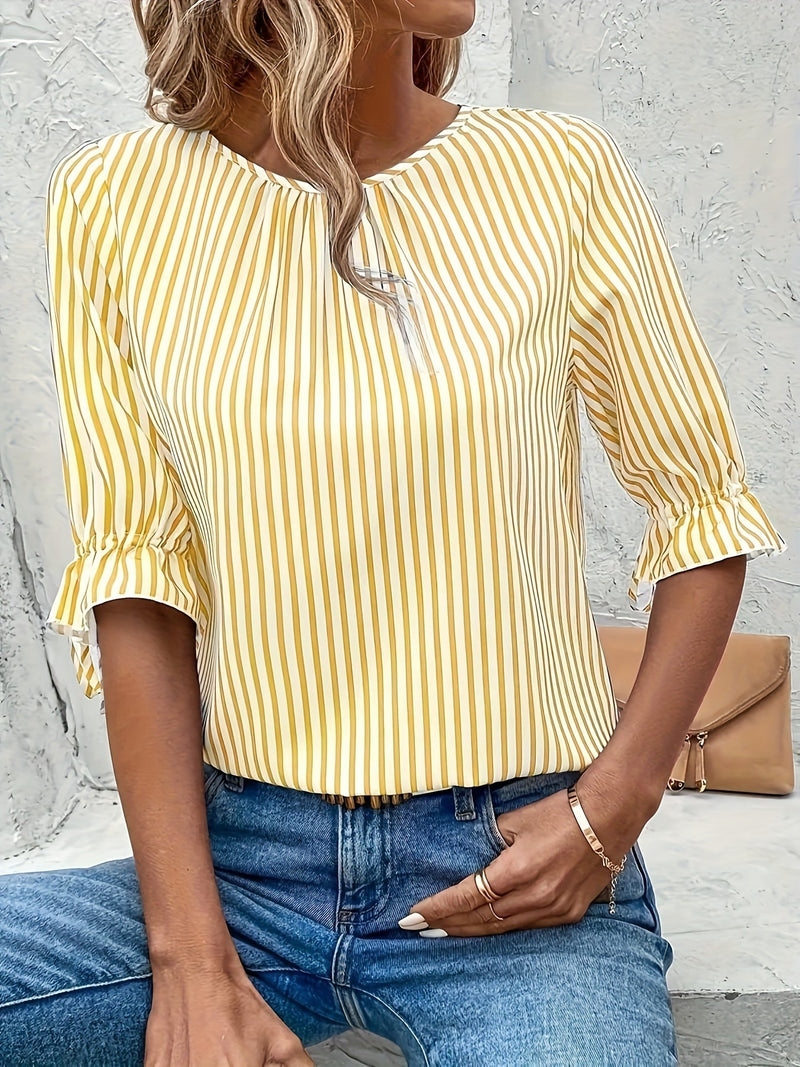 Well Tailored Blouse with a Graceful Silhouette
